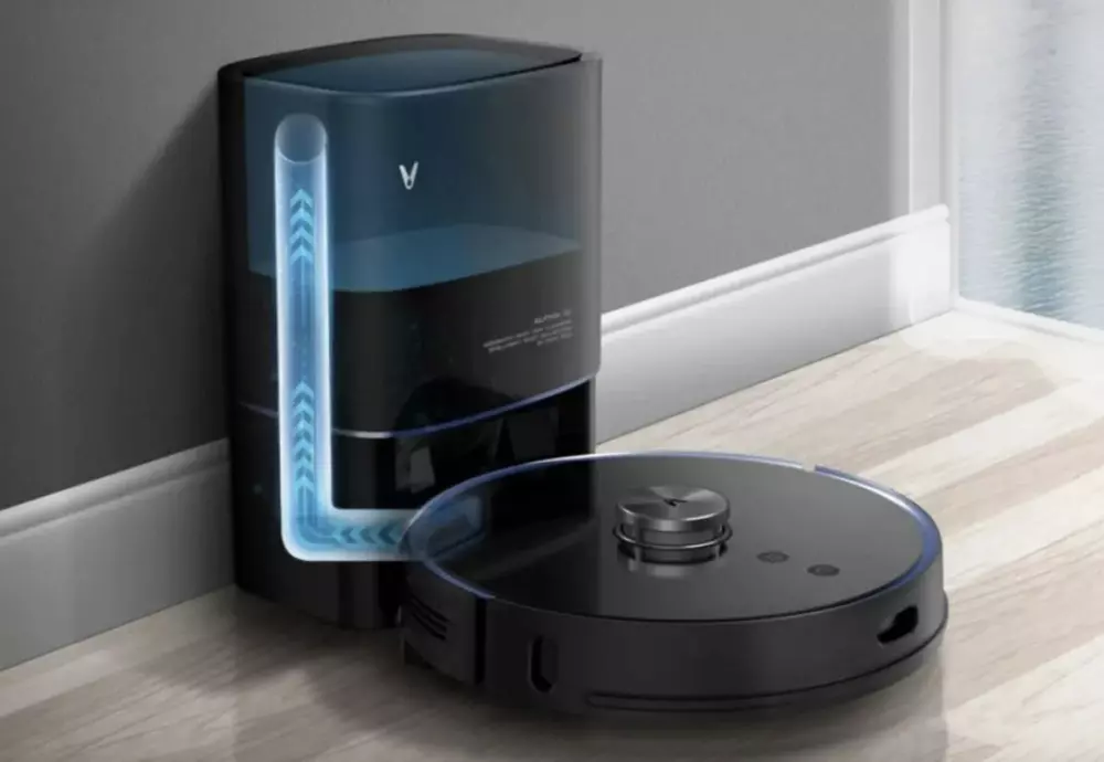 robotic vacuum cleaner with map navigation function